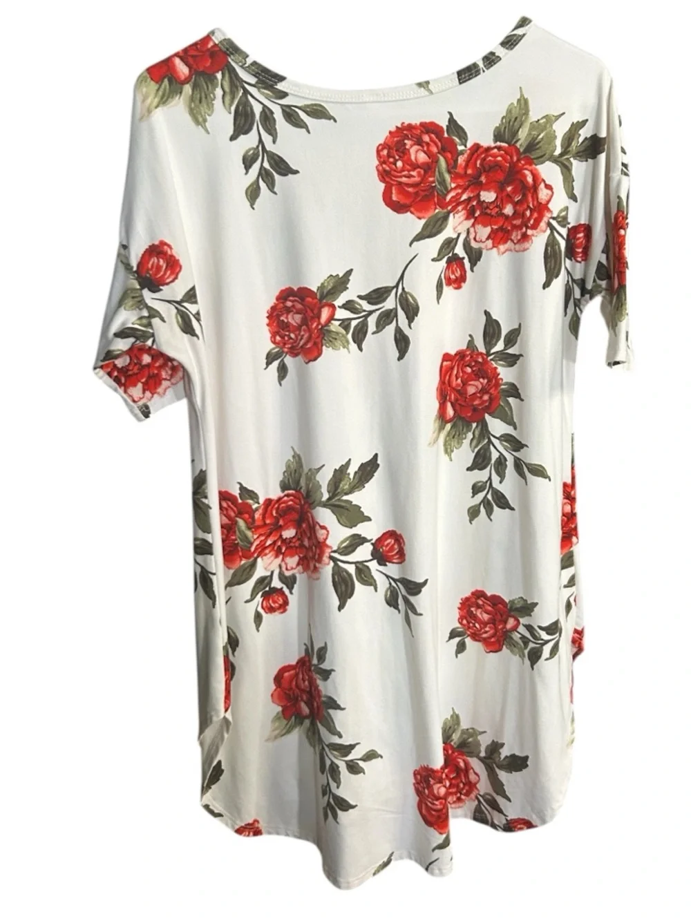 Honeyme Ivory Short Sleeve Tunic with Red Rose Print - Picture 2 of 3